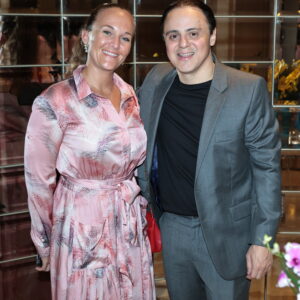 Camille Francoual (Diretora de vendas e marketing Oetker Collection LATAM)e Felipe Massa
