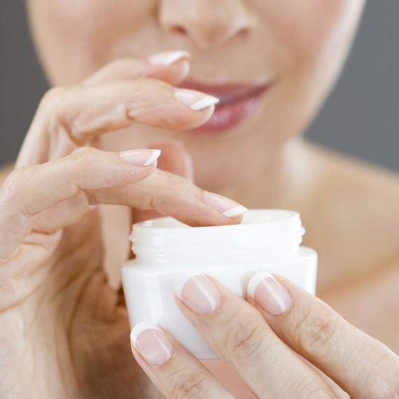 Cosméticos fermentados são a aposta da vez para tratar profundamente a pele e contribuir com a longevidade