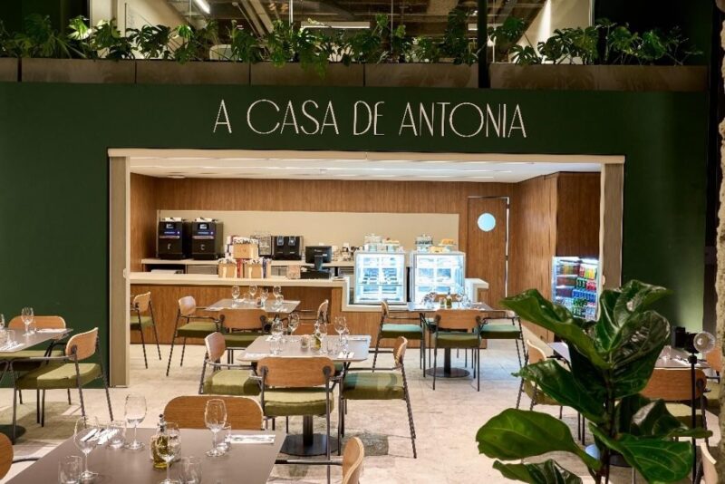 Café A Casa de Antonia leva afeto e sabor à loja conceito da Dexco no Conjunto Nacional