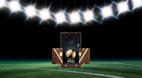 Louis Vuitton sela parceria com a Bola de Ouro 2025, unindo savoir-faire e a elite do futebol