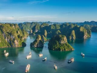 Ha-Long-Bay-Vietna
